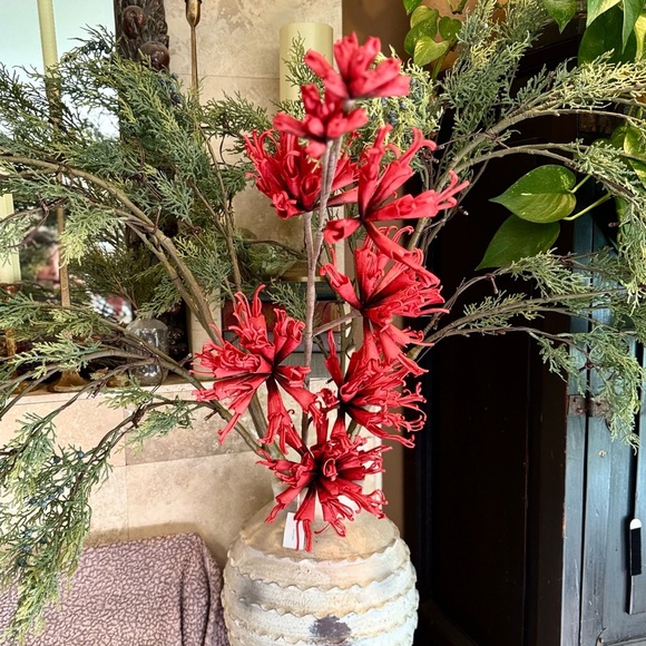 Sundance Currant Bountiful Botanicals Extra Large Floral Stem - Picture 6 of 11